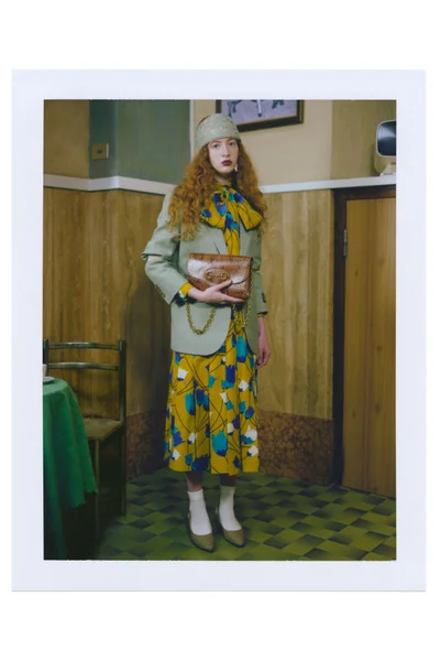 Look 16
